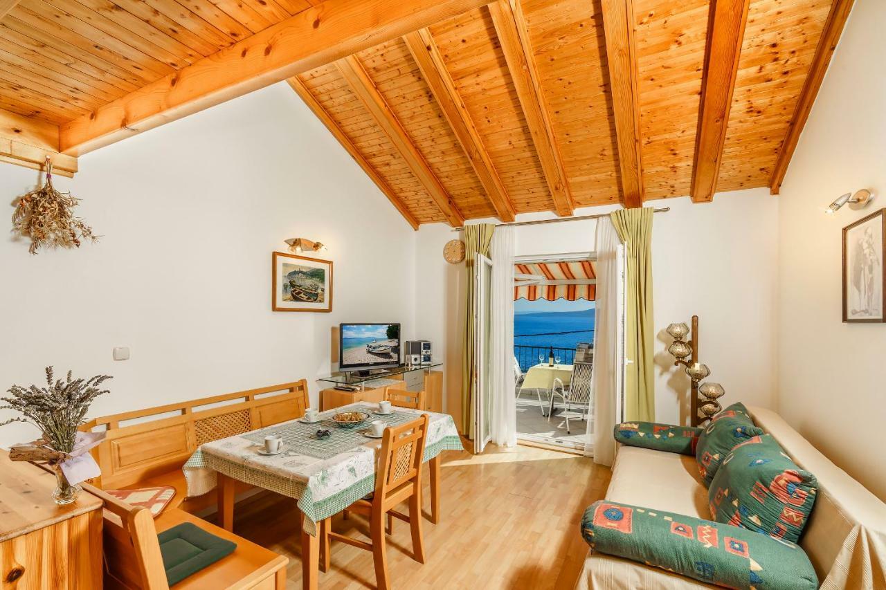 Apartmani Amila-Pisak Eksteriør billede
