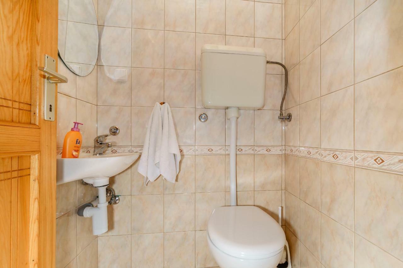 Apartmani Amila-Pisak Eksteriør billede
